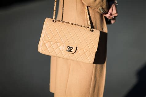 chanel tas bijenkorf|chanel online shop.